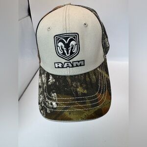 Dodge Ram Logo Mossy Oaks Camo Camouflage Beige Hat Cap H3 Headwear